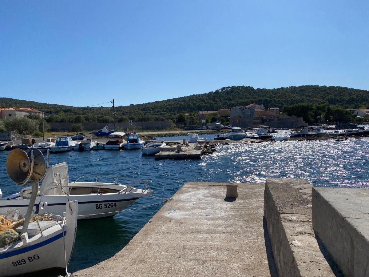 Apartments Villa Lora Kraj  Eksteriør billede