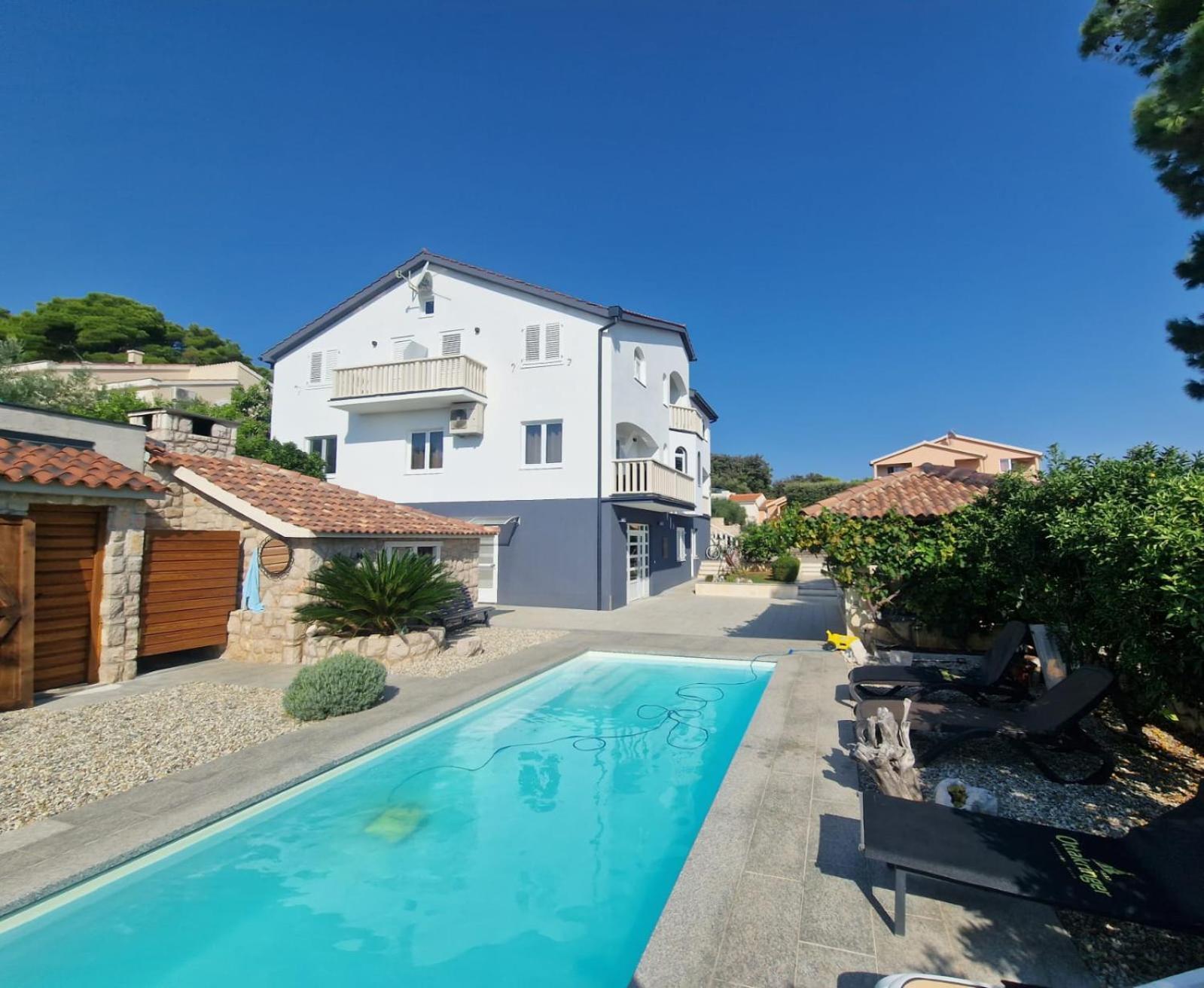 Apartments Villa Lora Kraj  Eksteriør billede